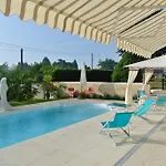 Гостевой дом Le Clos Des Mylandes 4*