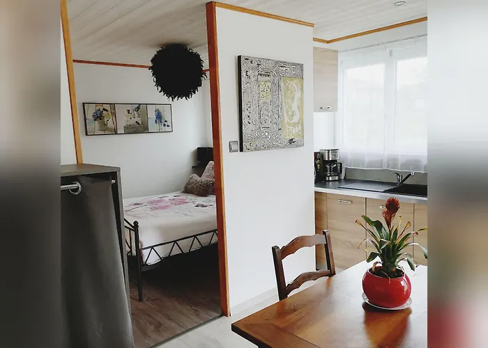 Πανσιόν Le Clos Des Mylandes 4*